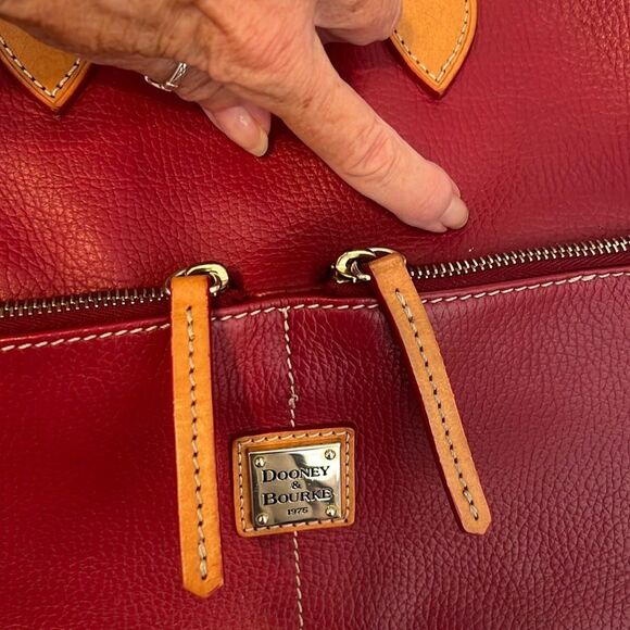 Dooney & Bourke Redish Leather Satchel with Tan Straps and Zipper Pulls EUC - Picture 12 of 17